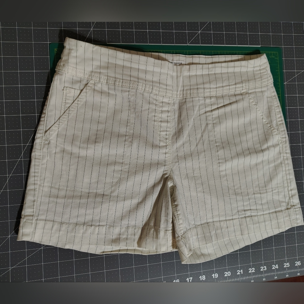 Women's Cream Striped Shorts